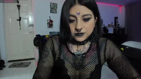 Alice online show from 12-04-24, 03:37