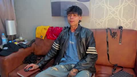 Acid Milo online show from 12-07-24, 11:29