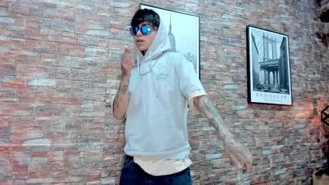 Acid Milo online show from 12-16-24, 03:54