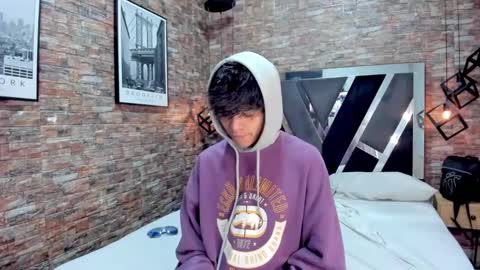 Acid Milo online show from 12-17-24, 12:00