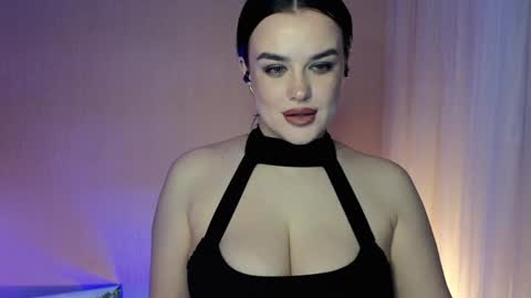 Snapshot of actavia_rose chatting on 02-08-25, 10:08 my inst love inside 17 online show from 02-08-25, 10:08