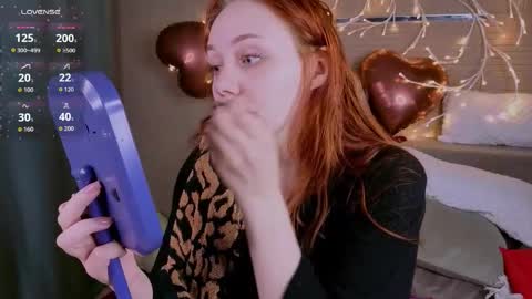 Snapshot of ada_mur chatting on 02-18-26, 01:07 Ada online show from 02-18-26, 01:07