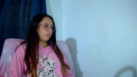 Snapshot of ada_naugthy1 chatting on 10-26-25, 04:24 Ada naugthy28 online show from 10-26-25, 04:24