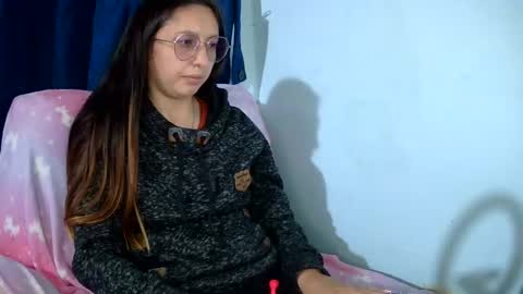 Snapshot of ada_naugthy1 chatting on 11-09-25, 11:25 Ada naugthy28 online show from 11-09-25, 11:25