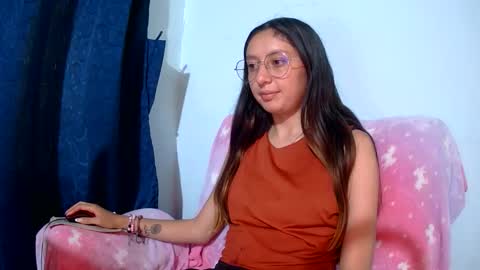 Snapshot of ada_naugthy1 chatting on 11-20-25, 06:29 Ada naugthy28 online show from 11-20-25, 06:29