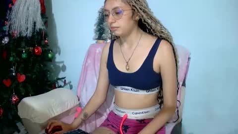 Snapshot of ada_naugthy1 chatting on 12-16-25, 11:54 Ada naugthy28 online show from 12-16-25, 11:54