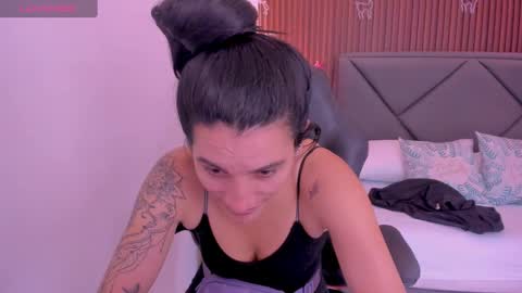 Snapshot of ada_oconnor_x_ chatting on 12-26-24, 06:33 ada oconnor x ..flaca..bella online show from 12-26-24, 06:33
