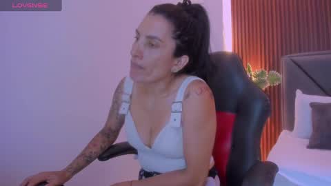 ada oconnor x   ..flaca..bella online show from 10-21-25, 05:24