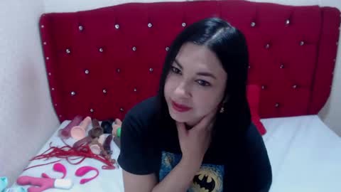 Ada online show from 10-11-25, 03:28