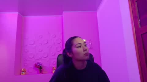 Snapshot of adaira31 chatting on 11-13-25, 03:05 Adaira online show from 11-13-25, 03:05