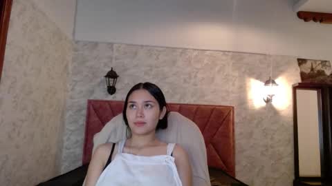 Snapshot of adaira31 chatting on 11-26-25, 04:35 Adaira online show from 11-26-25, 04:35