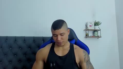 adam boss online show from 10-23-25, 08:51