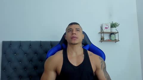 adam boss online show from 10-25-25, 07:05