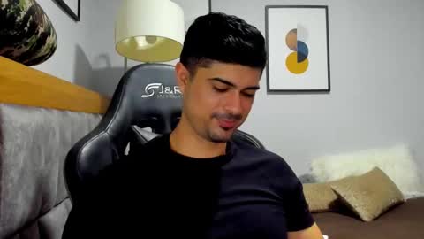 adam clarke online show from 12-20-25, 01:56