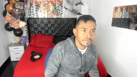 adam_morgan2 online show from 11-02-25, 05:26