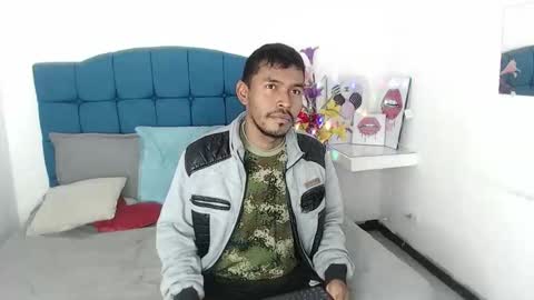 adam_morgan2 online show from 11-25-25, 03:28