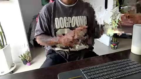 Adam Valencia online show from 12-17-25, 06:14