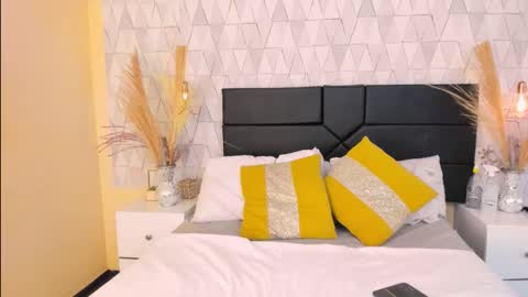 Snapshot of adamandsara chatting on 03-01-26, 08:22 adam and Sara online show from 03-01-26, 08:22