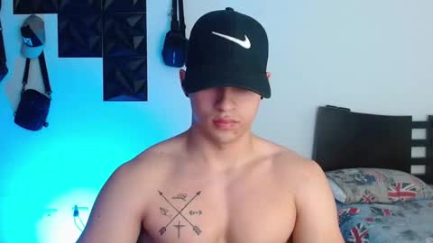 Snapshot of adamkeith_1 chatting on 11-08-25, 03:01 ADAM online show from 11-08-25, 03:01