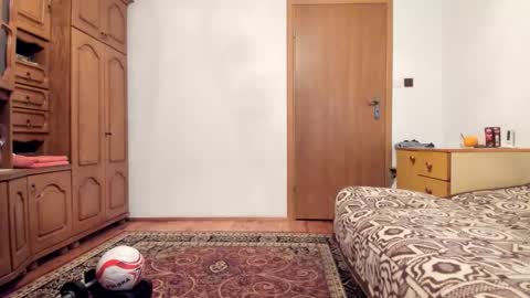 Adam online show from 11-08-25, 07:12