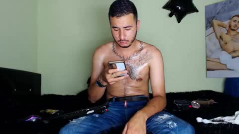 adamparker_ online show from 11-06-25, 03:07