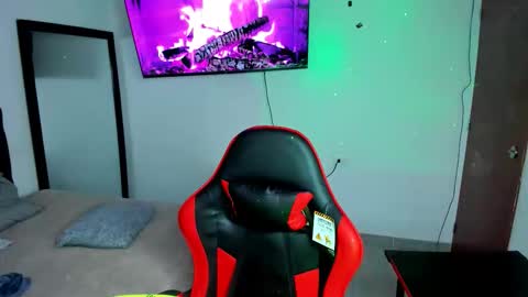 Adams online show from 09-26-25, 11:20