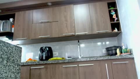 Snapshot of adan_eva960 chatting on 01-06-25, 07:45 eva online show from 01-06-25, 07:45