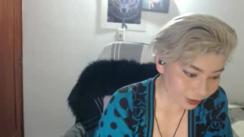 adan_romanoff online show from 10-28-25, 06:50