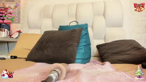 Ada Porter  online show from 12-21-24, 05:58