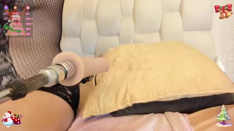 Ada Porter  online show from 12-21-24, 09:01