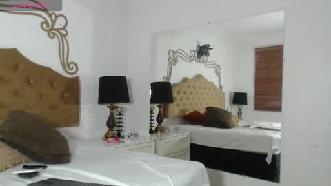 Adara Ferrara online show from 10-26-25, 09:31