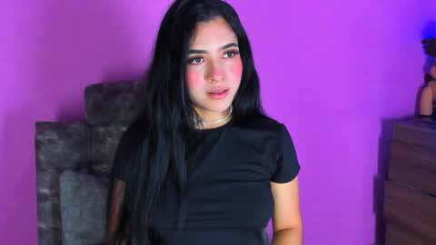  Adara Johnson  online show from 01-02-25, 11:52