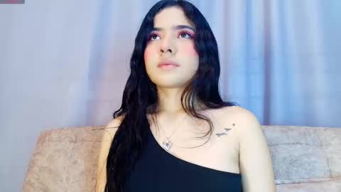  Adara Johnson  online show from 11-08-25, 11:43