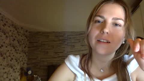 Snapshot of addicta_vera chatting on 10-22-25, 05:34 addicta_vera online show from 10-22-25, 05:34