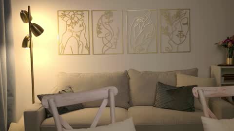 Addison Rose  I am currently away for the holiday weekend. Streams start again on 1242024. Enjoy the holiday online show from 11-13-25, 02:32