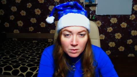 Snapshot of adel_redhead_ chatting on 12-31-24, 08:45 Adel online show from 12-31-24, 08:45