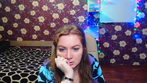 Snapshot of adel_redhead_ chatting on 02-01-25, 07:02 Adel online show from 02-01-25, 07:02