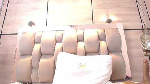 adela chase online show from 01-18-25, 05:20