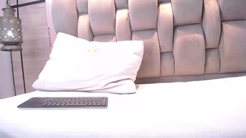 adela chase online show from 01-20-25, 09:03