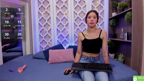 Adela Worsth online show from 01-15-25, 12:04