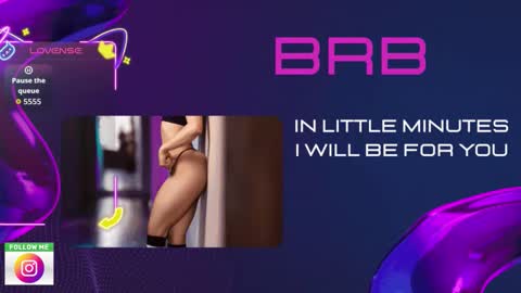 Adela Worsth online show from 10-30-25, 01:34