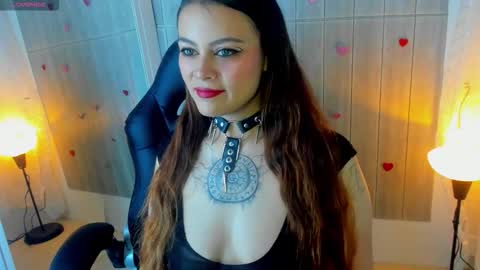 Snapshot of adelaindiamond_ chatting on 02-16-26, 12:45 ADELAIN online show from 02-16-26, 12:45