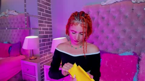 Adelaine online show from 01-15-26, 04:06