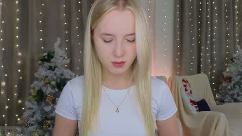Adele online show from 12-28-24, 06:40