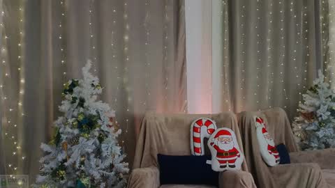 Adele online show from 12-30-24, 06:27
