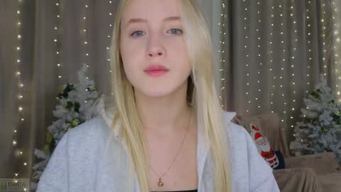 Adele online show from 01-04-25, 06:40