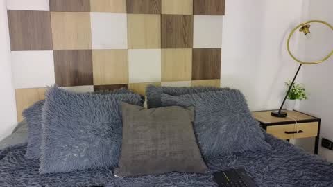 Snapshot of adele_carter_ chatting on 01-30-25, 12:06 Andrea online show from 01-30-25, 12:06