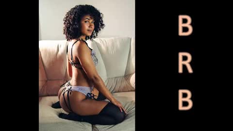 Snapshot of adele_carter_ chatting on 11-12-25, 01:11 Andrea online show from 11-12-25, 01:11