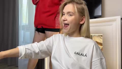 Adele Nick online show from 10-17-25, 08:50