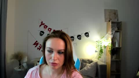 Snapshot of adele_rage chatting on 10-30-25, 11:22 Adele online show from 10-30-25, 11:22